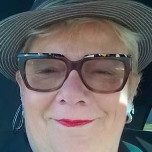 Meet your Posher, Leeanna